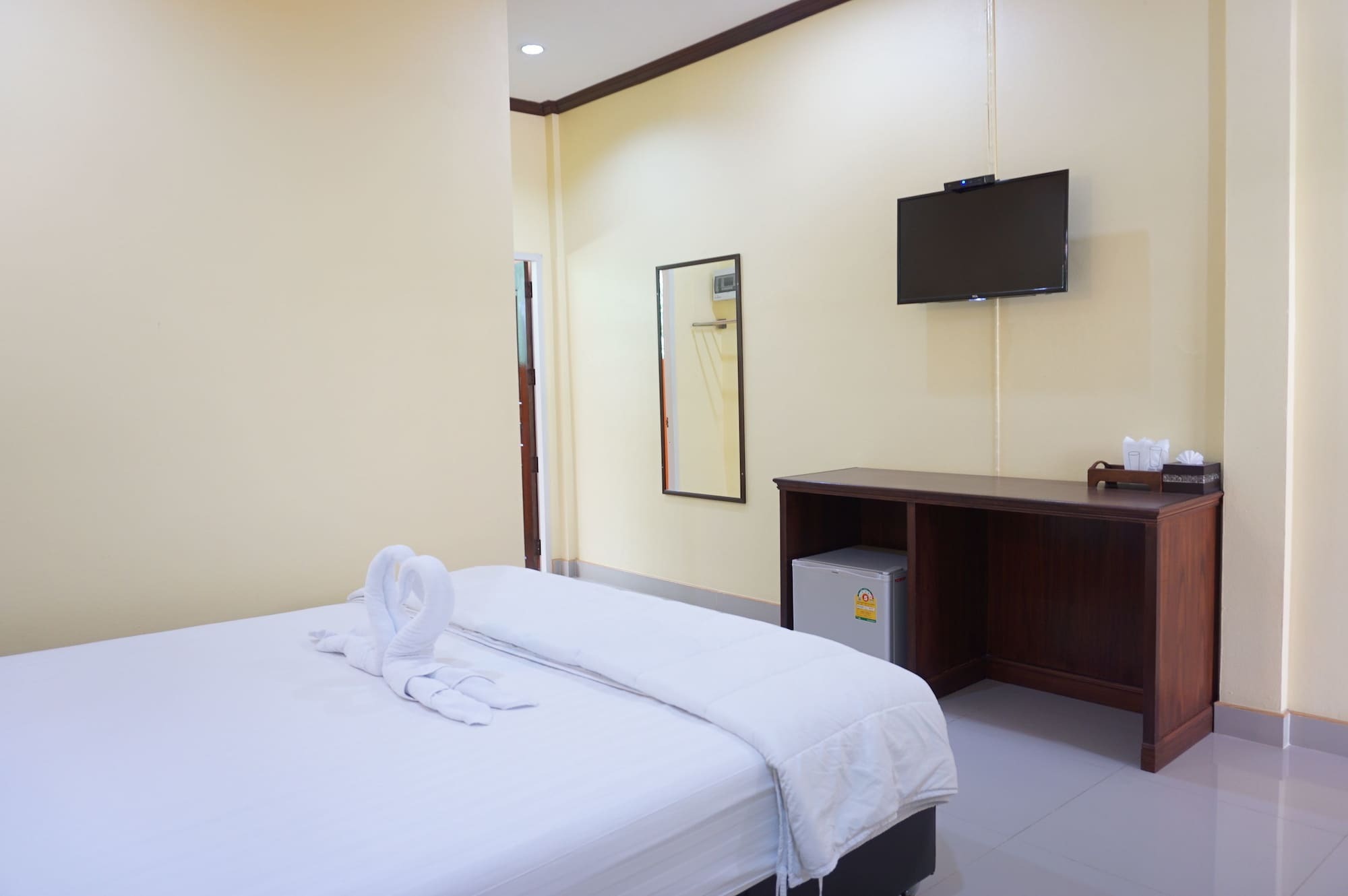 Happy Resort Phang Nga Natai Beach Exterior foto